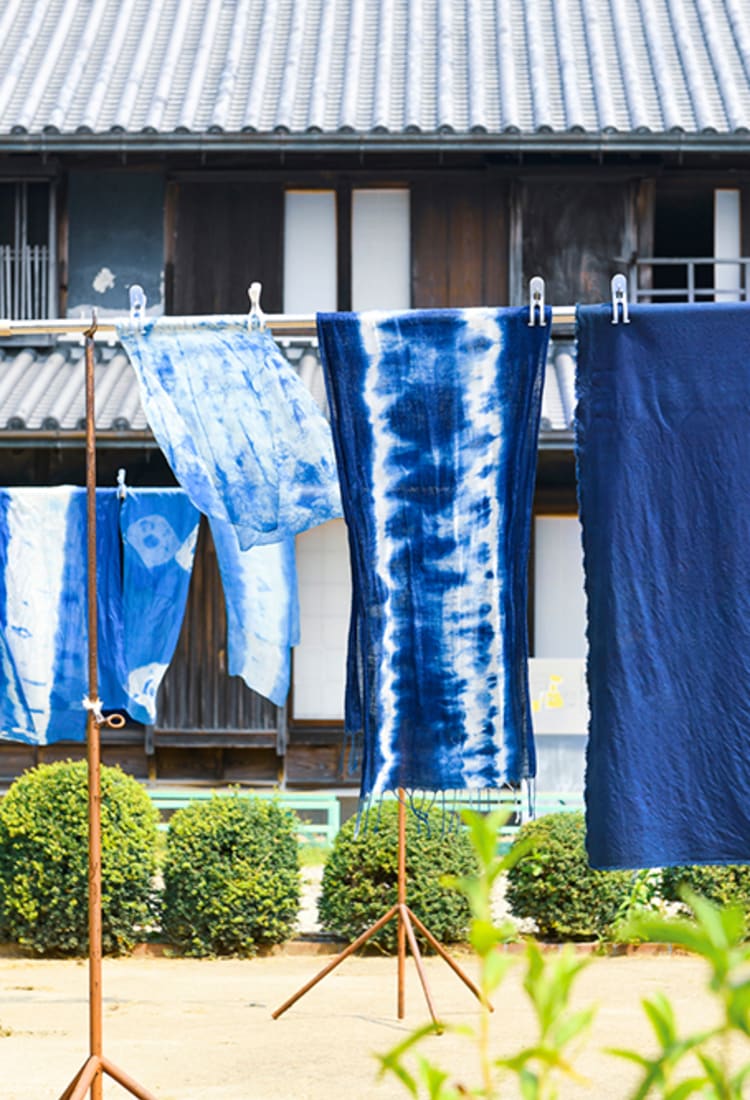 Exploring the Origins of Aizome―Traditional Indigo Dyeing