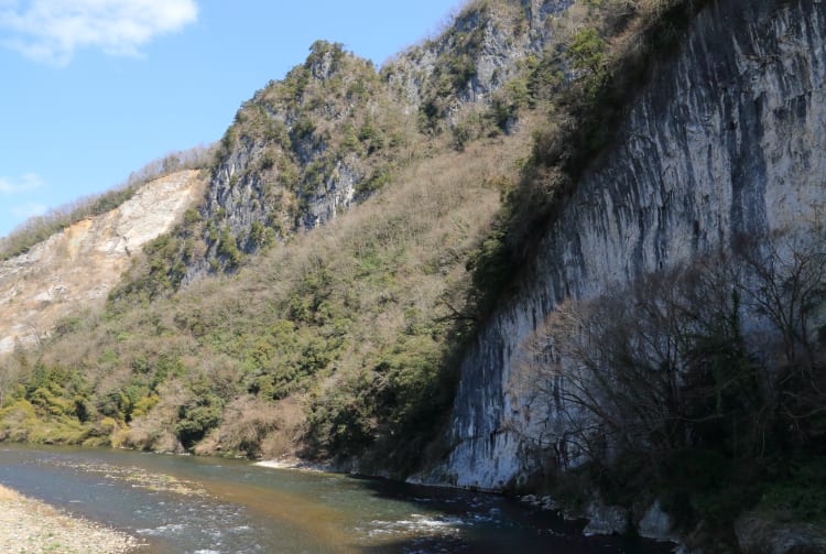 Ikura-do cave