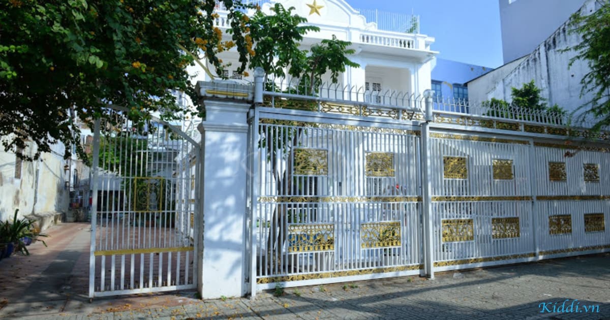 Khu căn hộ Lucky Palace