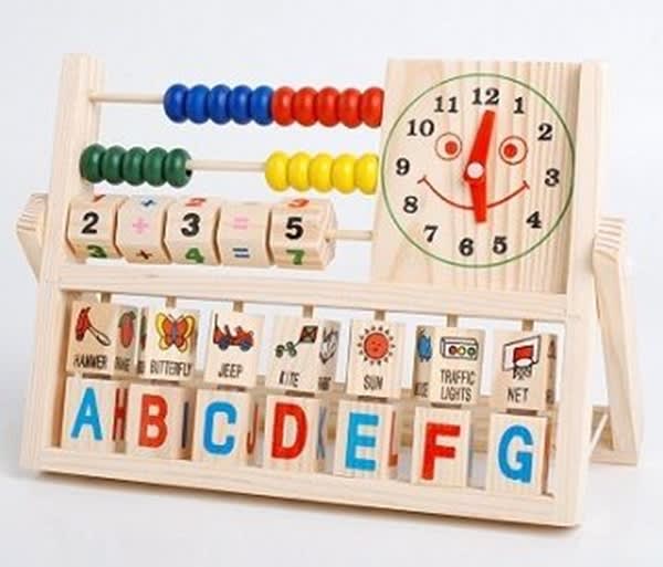 đồ chơi phát triển tư duy cho bé 3 tuổi