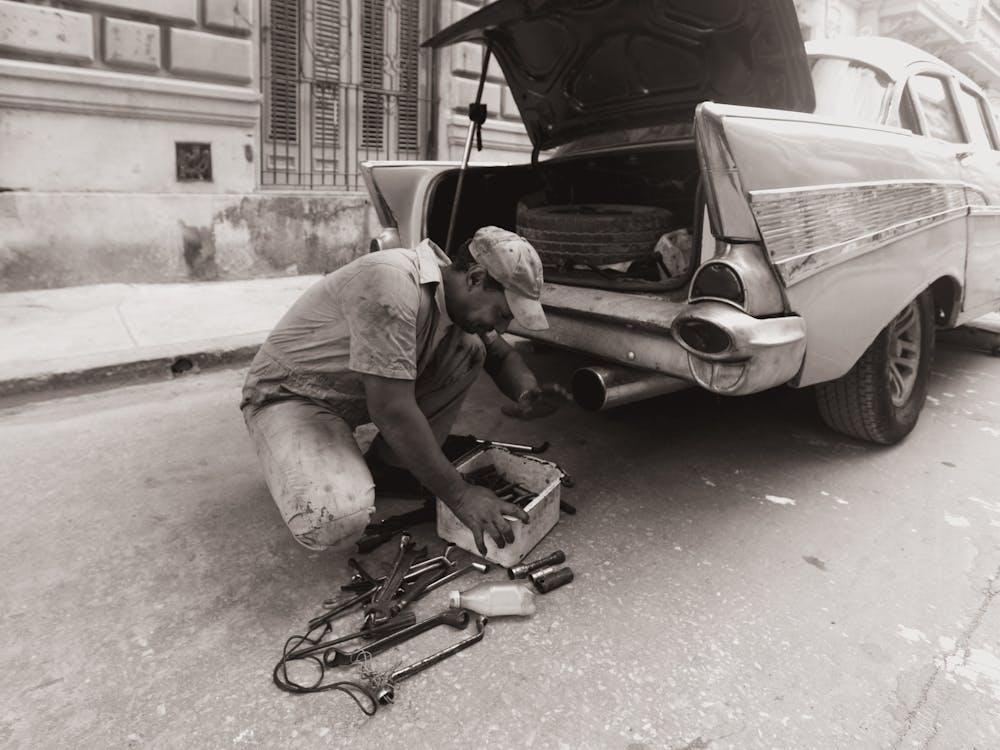 16 Tips For Finding and Keeping a Good Mechanic in Kenya