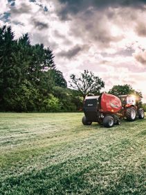 Fixed Chamber round balers - Kverneland 6250 Plus, designed for optimal flexibility and providing perfectly shaped bales