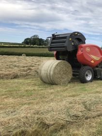 Fixed Chamber round balers - VICON FIXBALE 500, specialist baler for heavy silage conditions with low power requirments for efficient operation