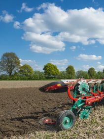 unted Ploughs - 150 B Variomat, high performance, long lifetime and easy to handle during operation