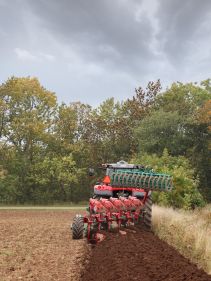 Kverneland Packomat, perfect seedbed while ploughing, kvernelands unique steel provides light and robust implement