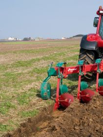 Kverneland AB AD, easy and efficient ploughing