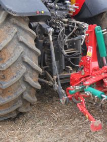 Reversible Mounted Ploughs - Kverneland ES-LS, unique steel treatment provides great life time and makes it easy in use during operation