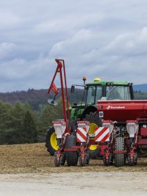 Kverneland optima TFprofi, high performance and reduced tractor power requirement