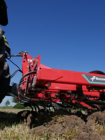 Stubble Cultivators - Kverneland Turbo powerful and efficient in use during operation