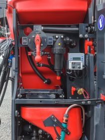 Sprayers - Kverneland Ixter equipment for controlling in operation