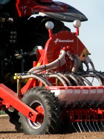 Kverneland Miniair Nova pneumatic precision seed drill for a large variety of natural, coated or pelleted seeds