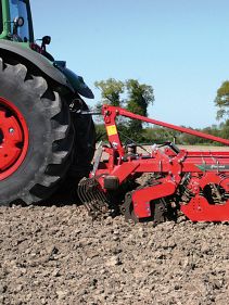 Seedbed Cultivators - Kverneland TLG optimized for root vegetables