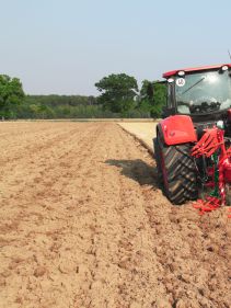 Reversible Mounted Ploughs - Kverneland ES-LS, unique steel treatment provides great life time and makes it easy in use during operation