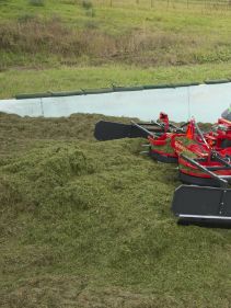 Silage Spreaders - VICON DUPLEX 400 - 600, great capacity and high performance also easy to use in operation