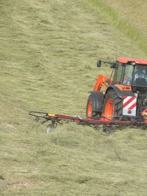 Mounted Tedders - Vicon Fanex 604 - 804, ideal for hay making also low weight and low power requirments