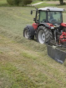 Single Rotor Rakes - VICON ANDEX 323-353-394-424T-434-474T, designed for low power tractors, but still provides great working width