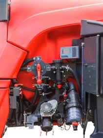 Kverneland iXtrack T3, compact sprayer, stable and precise with intelligent technology