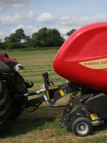 Fixed Chamber round balers - VICON FIXBALE 500, specialist baler for heavy silage conditions with low power requirments for efficient operation