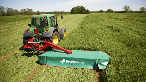 Kverneland 2828 M - 2832 M - 2836 M - 2840 M