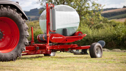 Kverneland 7730