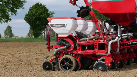Kverneland Optima SX sowing unit