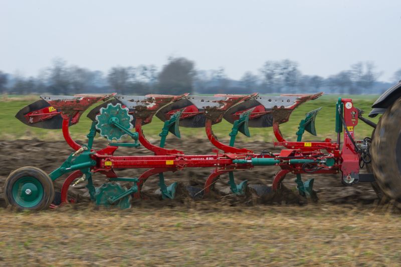 unted Ploughs - 150 B Variomat, high performance, long lifetime and easy to handle during operation