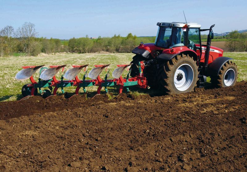 Reversible Mounted Ploughs - Kverneland ES-LS, unique steel treatment provides great life time and makes it easy in use during operation