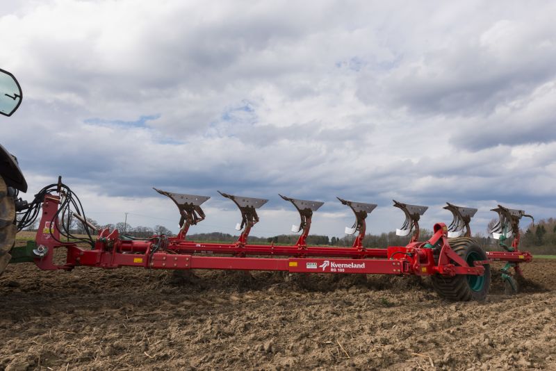 Kverneland PG RG, Kverneland Vari-Width® system, easy in use while ploughing and adjusting