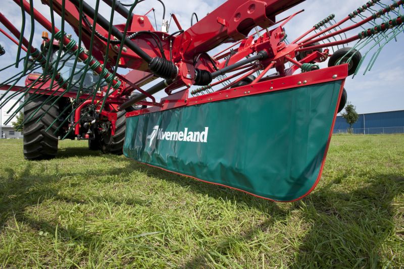 KVERNELAND 9464 C - 9472 C - 9472 C HYDRO - 9476 C, strong frames and cost efficient with CompactLine maintenance-friendly gearbox
