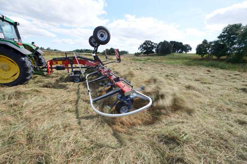 Tedders, Trailed - VICON FANEX 904C - 1124C, purpose-built for smaller tractor but will also operate with larger ones