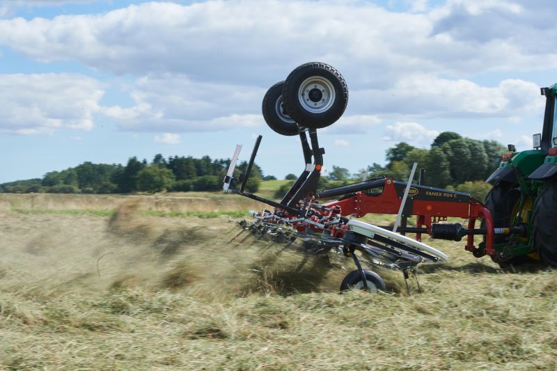 Tedders, Trailed - VICON FANEX 904C - 1124C, purpose-built for smaller tractor but will also operate with larger ones