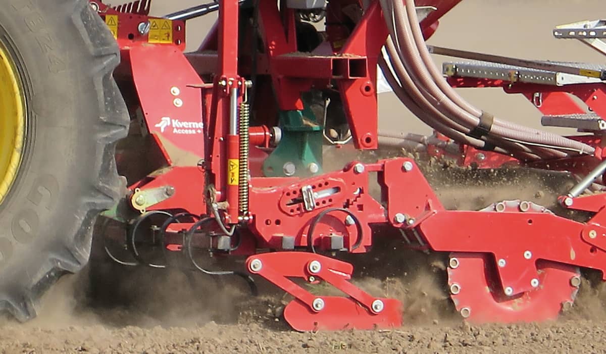 Seedbed Cultivators - Kverneland access+ low price with high performance - precision drills