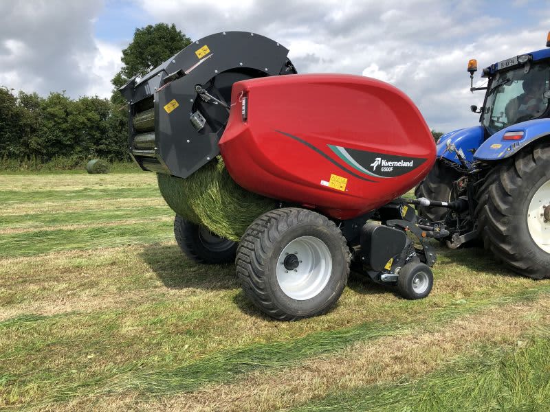 Kverneland - Kverneland 6500F Fixed Chamber Baler