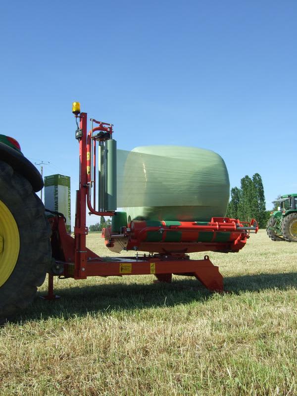 Kverneland 7710