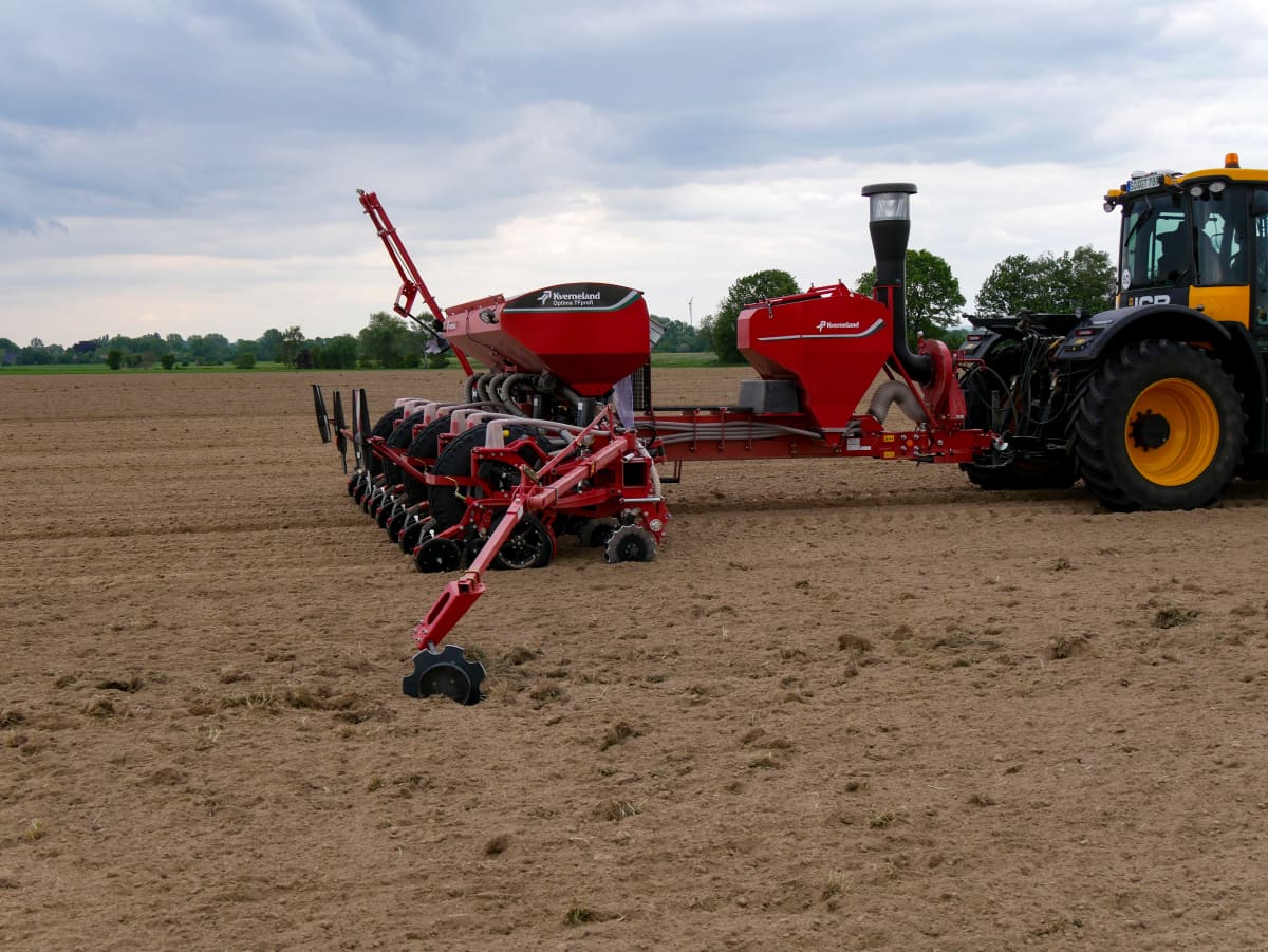 Kverneland Optima TFprofi, haute performance et besoin réduit de puissance du tracteur