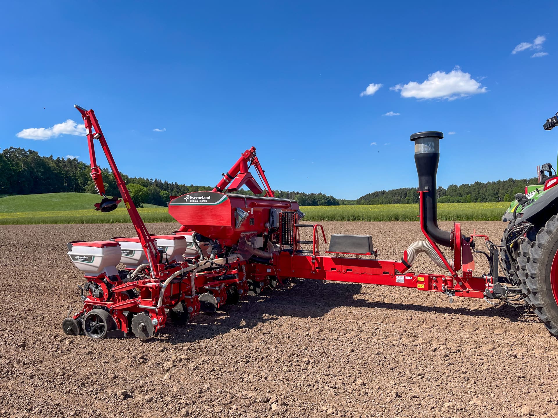 Kverneland - IMAGE Kverneland-Optima_TFprofi_GEOFORCE-field