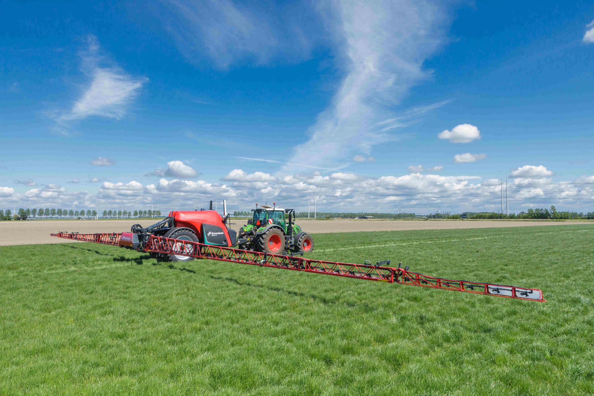 Maximal flexibility and precision with the 36/24 metre spray boom