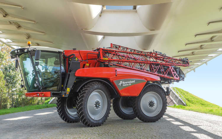 Kverneland iXdrive S6 – Quality, Productivity and Performance  Every Crop Deserves the Best Care