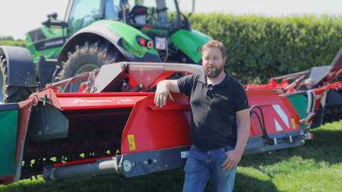 Kverneland 5387 Butterfly Mowers Make The Cut at Leeson Stanley Agri Contracting