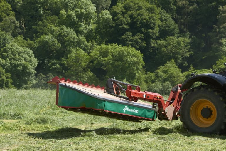 Efficient Headland Management 3300 