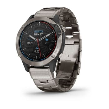 Quatix 6 Saphire Smartwatch Titanium Gray with Titanium Band