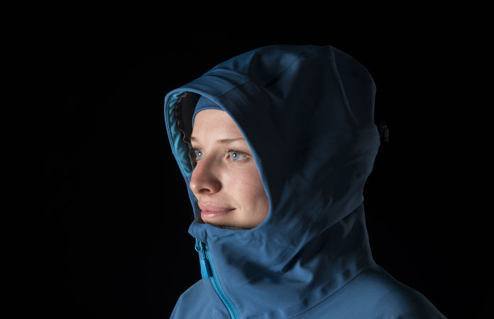 Womens Norrøna outdoor jacket - Norrona falketind windstopper hybrid