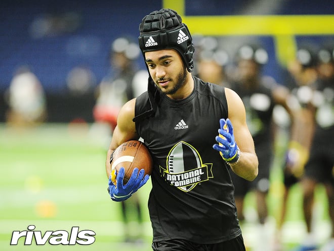 Ohio wide receiver Kaden Saunders has an offer from Jim Harbaugh, Michigan Wolverines football recruiting.