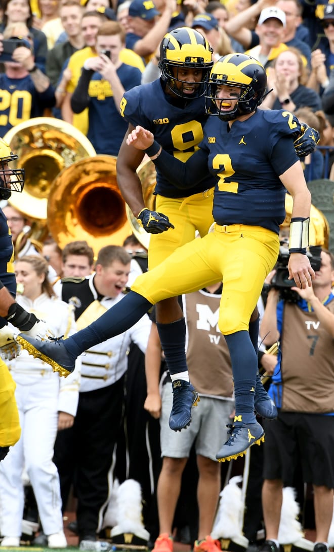 Michigan Wolverines football's Donovan Peoples-Jones (left) and Shea Patterson