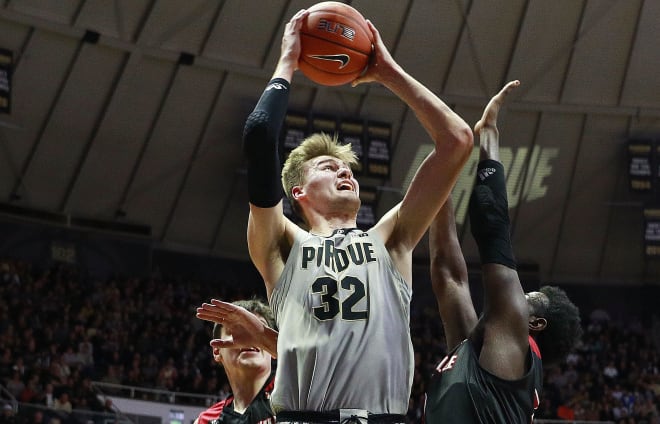 Matt Haarms scores over Jacksonville State