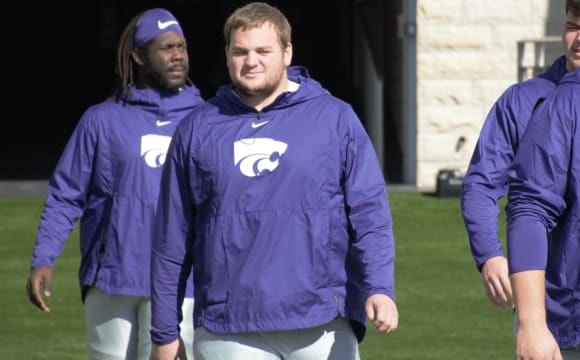 Kansas State offensive lineman Cooper Beebe