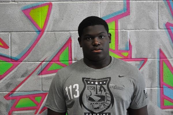 Marshall (TX) 2018 OL Chasen Hines already holds an early offer from Baylor