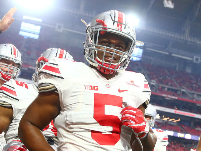 Raekwon McMillan is one of two Buckeyes up for the Bednarik Award