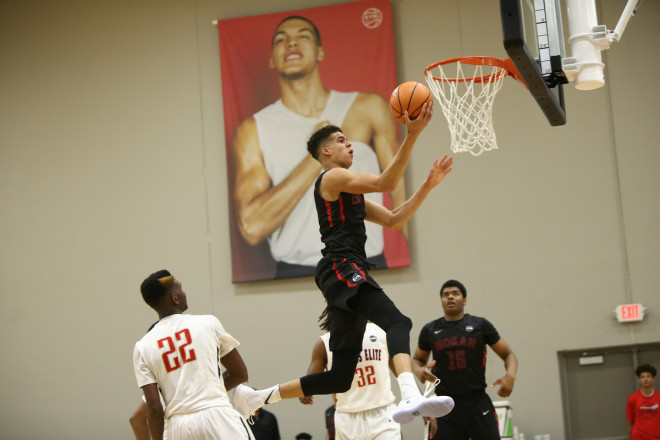 Michael Porter, the No. 2-ranked player in the 2017 class, tonight cut his list to a final five schools.