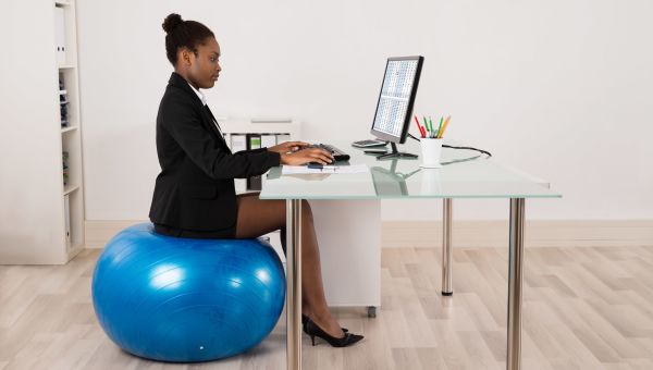 7 Office Exercises That Won T Make You Look Like A Weirdo Types